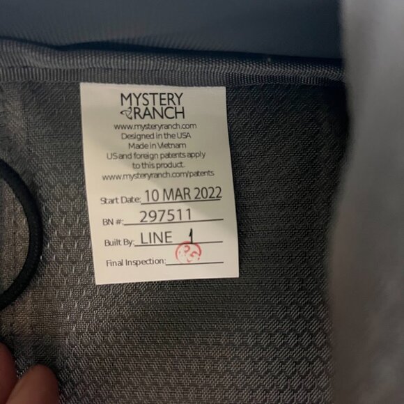 Mystery Ranch Mission Control Case - Picture 3 of 9